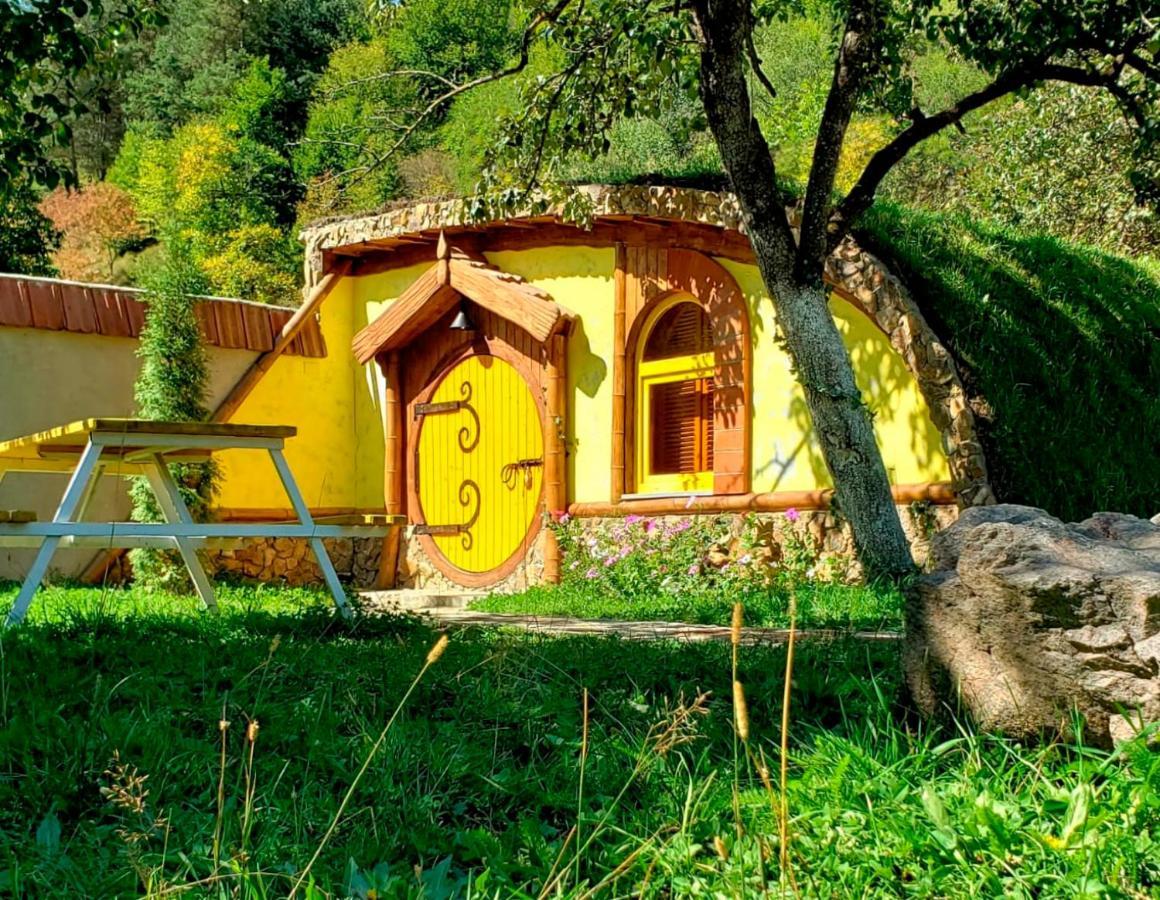 Cozy House Hotel Dilijan Exterior foto