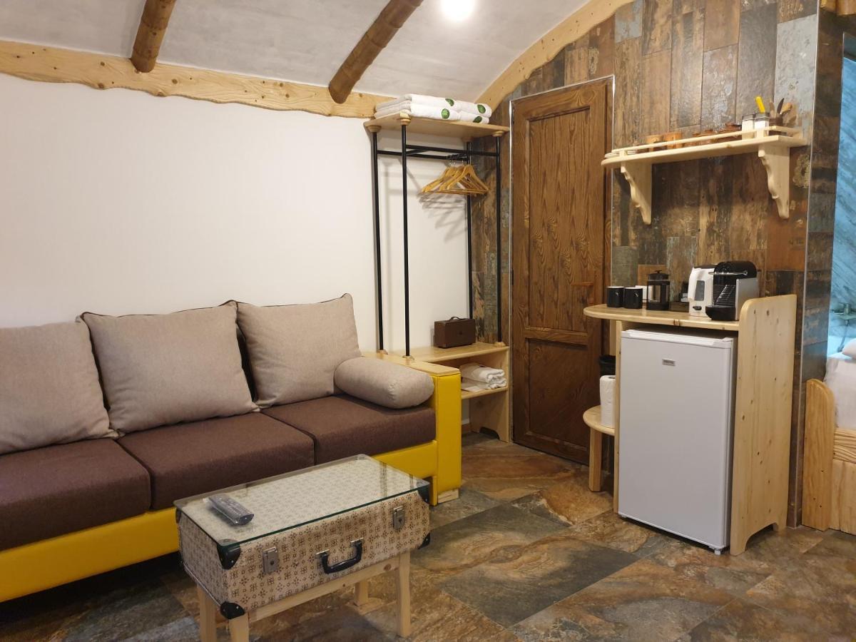 Cozy House Hotel Dilijan Exterior foto