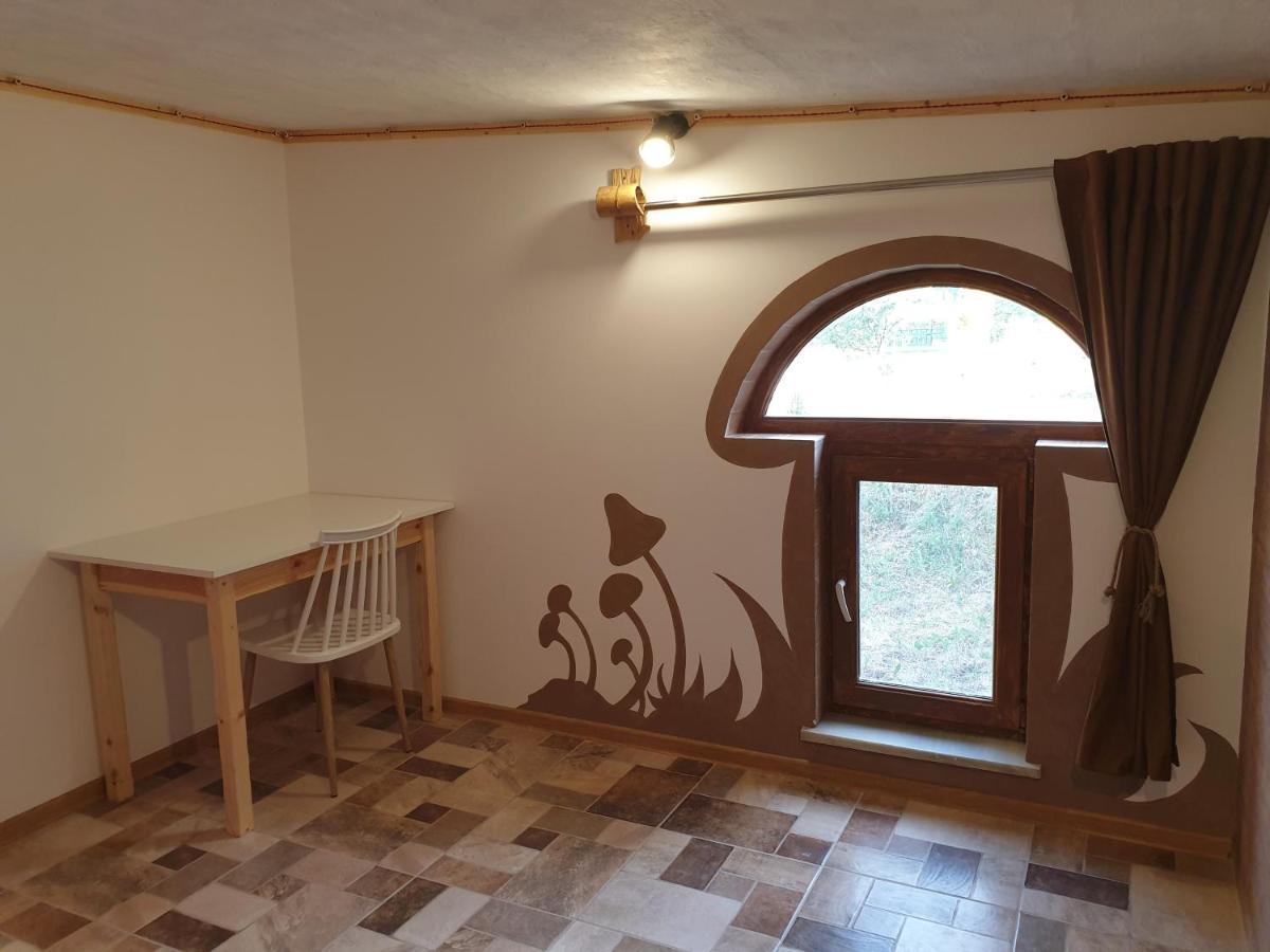 Cozy House Hotel Dilijan Exterior foto