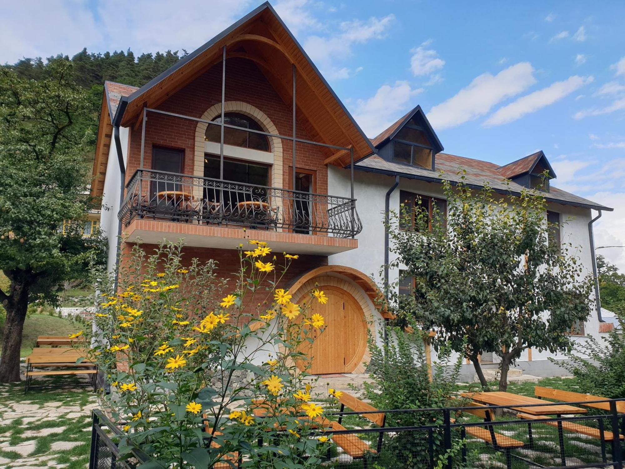 Cozy House Hotel Dilijan Exterior foto