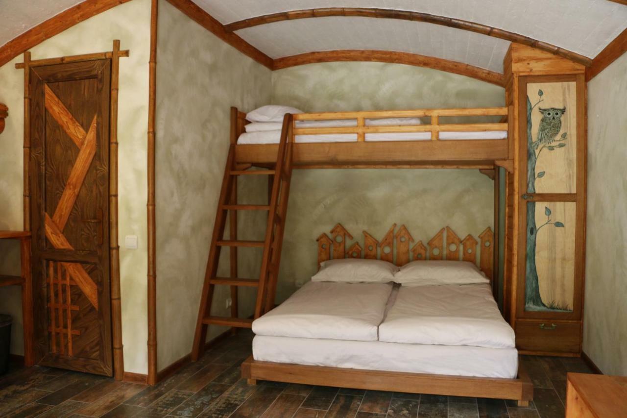 Cozy House Hotel Dilijan Exterior foto